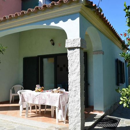 Iss Travel, La Padula - Apartments With Private Veranda And Parking Сан-Теодоро Экстерьер фото