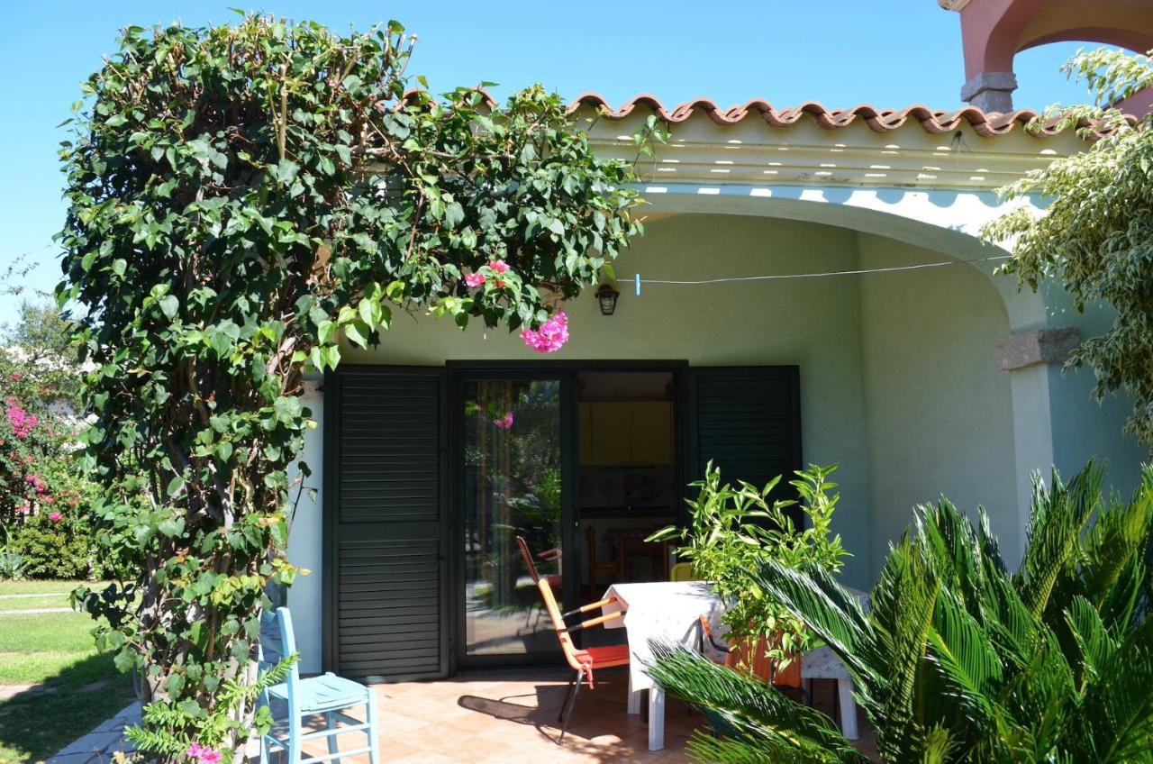 Iss Travel, La Padula - Apartments With Private Veranda And Parking Сан-Теодоро Экстерьер фото